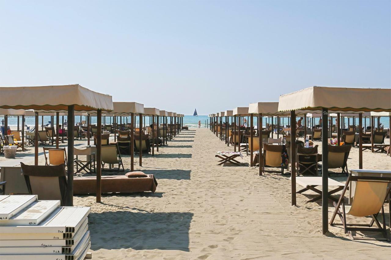 Soleado Beach House Pietrasanta Exterior photo